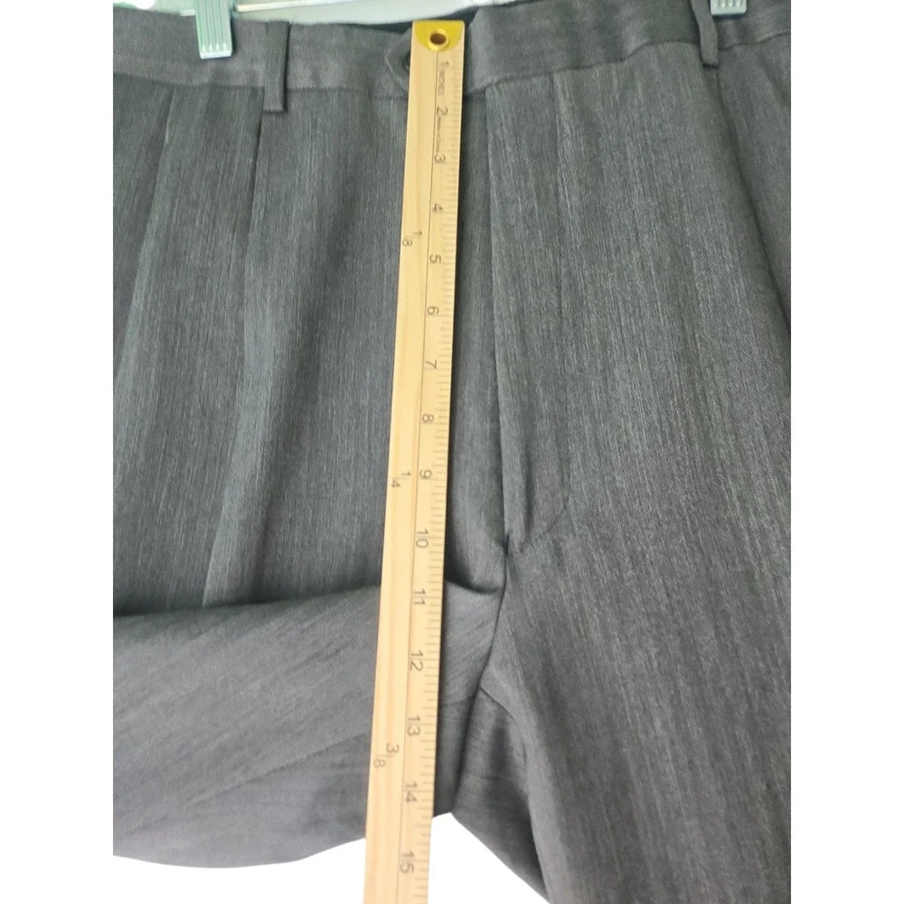 JoS A Bank Mens 38x32 Gray Pleated Dress‎ Pants Cuffed Classic Tailored